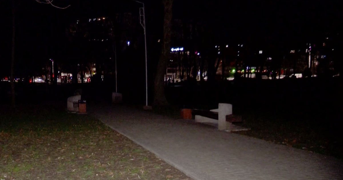 Parcul Sarmisegetusa noaptea