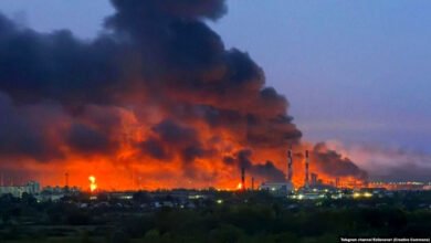 Incendiu la rafinăriile ruse după atacurile ucrainene