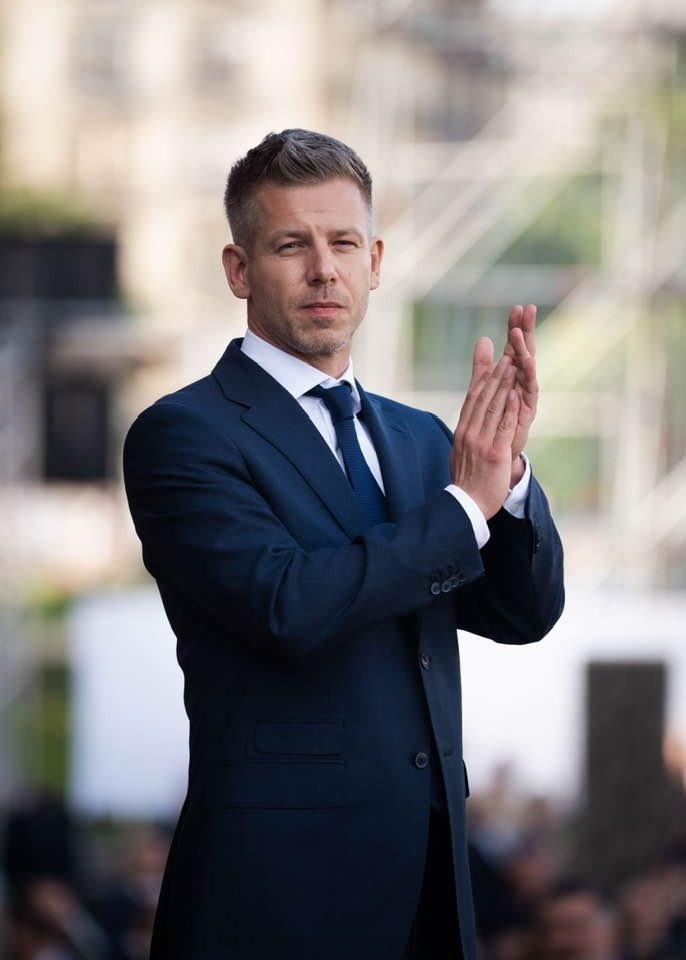Венгрия сменила курс: Петер Мадьяр стал новым премьер-министром / facebook / peter.magyar.102