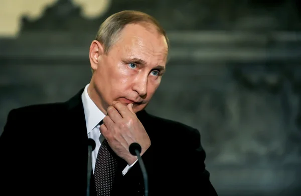 Putin a semnat legea care permite folosirea armatei pentru „protejarea rușilor din străinătate”/depositphotos