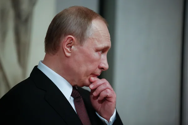 Putin a autorizat folosirea armatei pentru protejarea cetățenilor ruși din străinătate / depositphotos