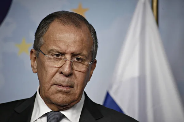 Lavrov a cerut evacuarea diplomaților străini din Kiev, însă UE refuză să plece/depositphotos