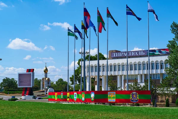 Fiecare al doilea locuitor al malului drept consideră că Chișinăul nu protejează suficient drepturile oamenilor din Transnistria — sondaj / depositphotos