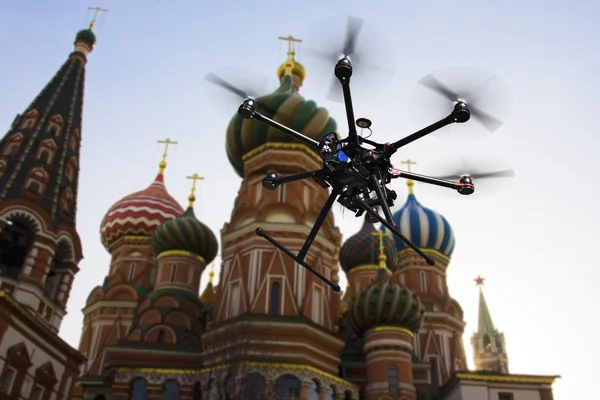 Зеленский заявил, что Россия опасается атак дронов на Красную площадь / depositphotos