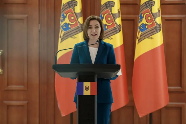 Maia Sandu îi îndeamnă pe cetățeni să susțină reforma administrației publice locale/depositphotos