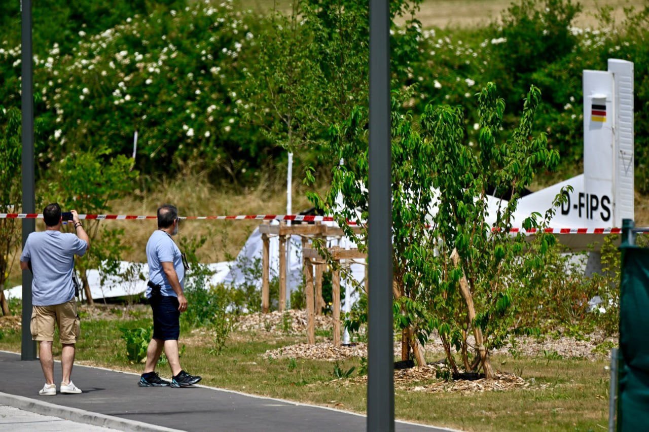 Avion prăbușit în nord-estul Franței: 11 persoane și-au pierdut viața/point.md