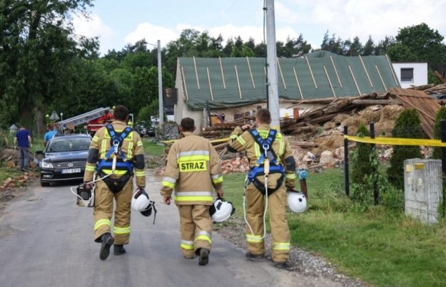 Tornadă puternică în vestul Poloniei: zeci de clădiri avariate și infrastructură afectată/rmf24.pl