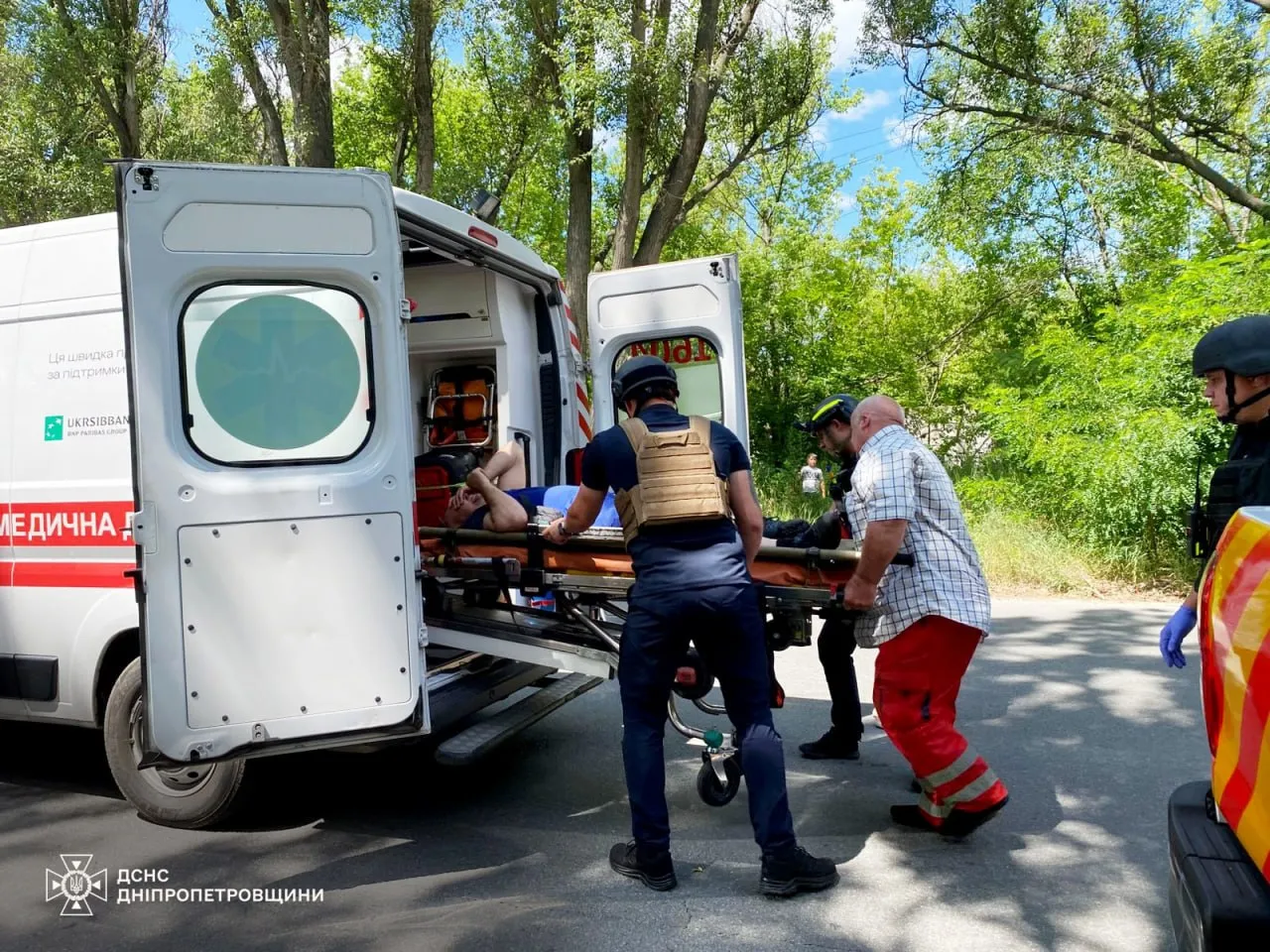 Cinci persoane au murit, iar 29 au fost rănite în urma unui atac rusesc asupra orașului Dnipro/Serviciul de Urgență de Stat din Dnipropetrovsk