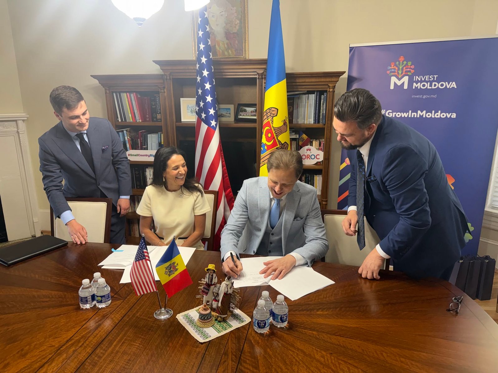 Moldova și SUA au convenit asupra unor proiecte comune dedicate aniversărilor independenței / facebook.com / Vlad Kulminski