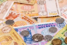 Sindicatele din Moldova se opun reformei fiscale: veniturile populației și garanțiile sociale, puse în pericol / depositphotos