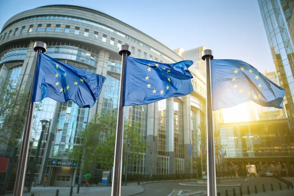 Comisia Europeană pregătește noi restricții privind acordarea vizelor pentru cetățenii ruși/depositphotos