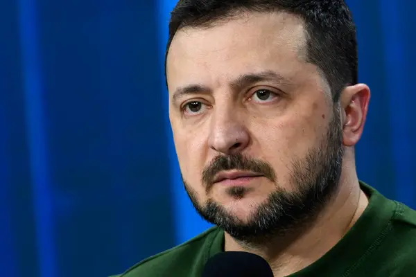 На Украине русский язык исключили из перечня языков национальных меньшинств, подлежащих особой защите/depositphotos