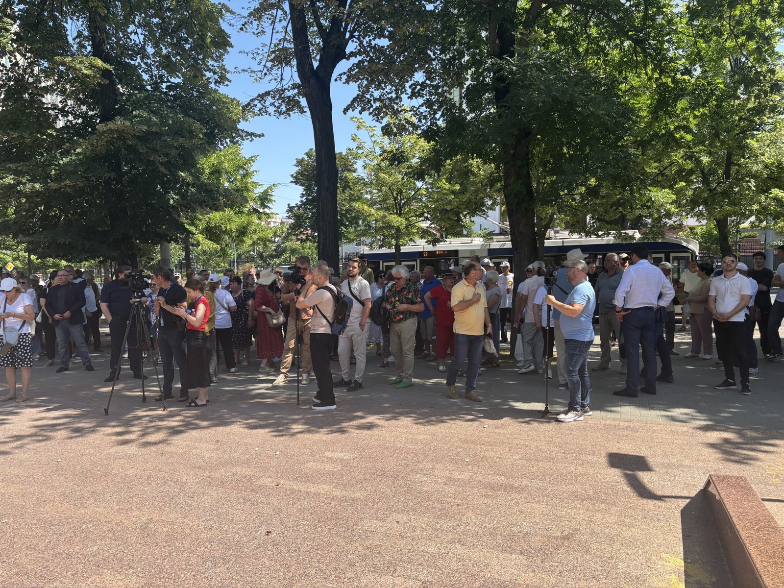 Guvernul reacționează la protestul împotriva reformei fiscale pentru 2027/newsmaker.md