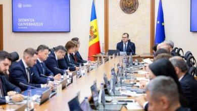 Tofan convoacă o ședință extraordinară a Guvernului din cauza situației de pe piața carburanților și a gazelor / facebook.com / Vasile Tofan