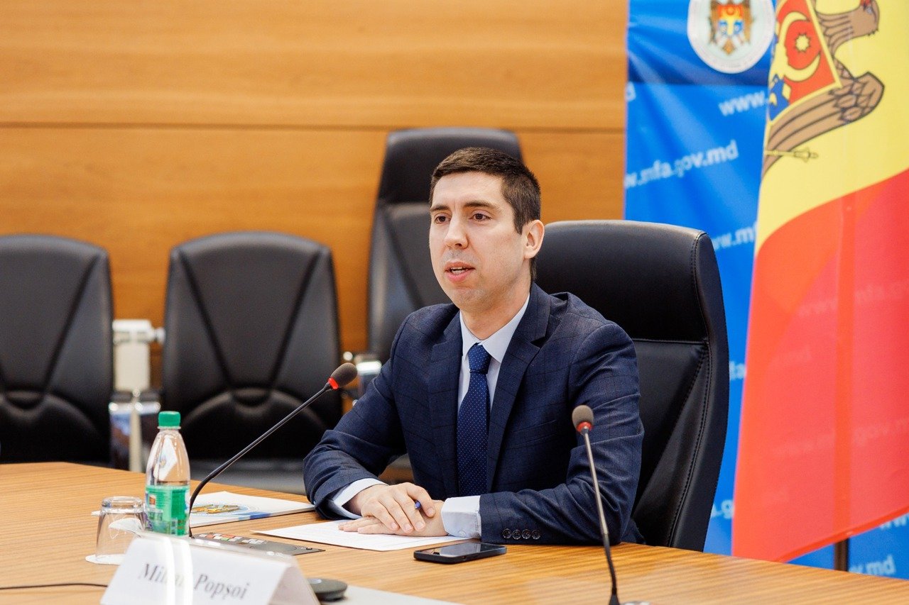 Popșoi: diplomații moldoveni sunt ținuți ore în șir la frontiera Federației Ruse/Moldova1