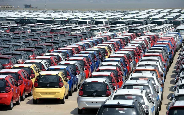 В Молдове упростили регистрацию автомобилей, ввезенных из-за границы/depositphotos