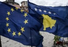 Евросоюз раскритиковал решение властей Косово принять отставки сербских судей/BBC