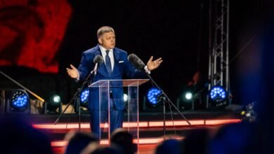 Fico ignoră avertismentele serviciilor de informații: camerele rutiere rusești reprezintă o amenințare pentru securitatea digitală a Slovaciei / facebook.com / robertficosk