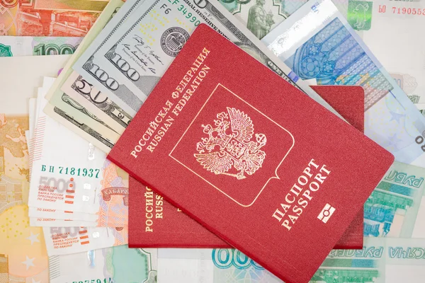 Российские пошлины поставили под вопрос получение гражданства РФ жителями Приднестровья / depositphotos
