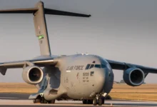 Rusia a emis o avertizare privind lansarea unei rachete: un avion militar american și-a schimbat ruta spre Antarctica / depositphotos