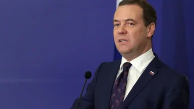 Medvedev i-a numit „idioți” pe tinerii ruși care se opun autorităților / depositphotos