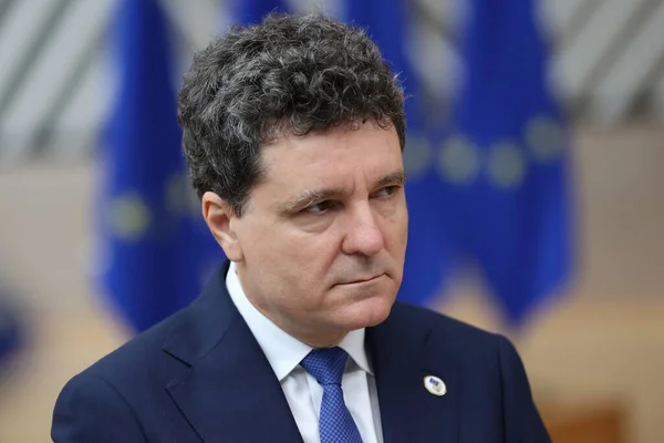Nicușor Dan: România nu va aștepta ca Rusia să testeze hotărârea NATO / depositphotos