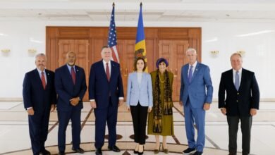 Sandu s-a întâlnit cu o delegație bipartizană a Congresului SUA: au fost discutate securitatea și parcursul european al Moldovei / presedinte.md