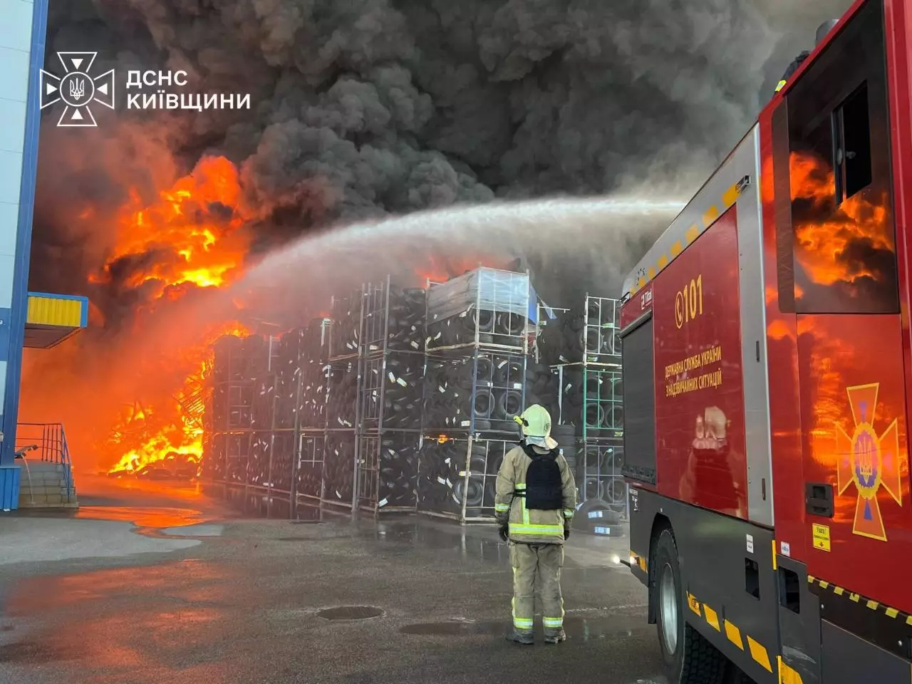 Atacul Rusiei asupra regiunii Kiev: exploziile de la un depozit de muniții au provocat moartea a 37 de persoane / dsns.gov.ua