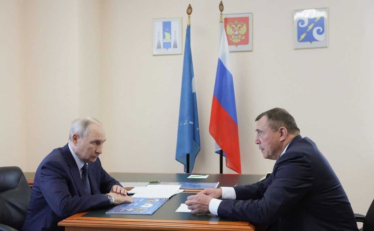 Putin a vizitat Insulele Kurile disputate și a provocat o reacție dură din partea Japoniei / kremlin.ru