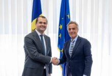 Premierul Moldovei, Vasile Tofan, a discutat cu ambasadorul Greciei despre integrarea europeană și investiții / gov.md