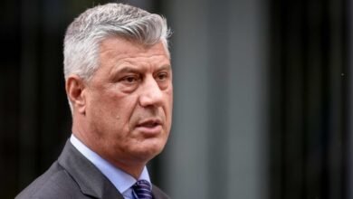 Бывший президент Косово Хашим Тачи приговорен к 25 годам тюрьмы за военные преступления/BBC