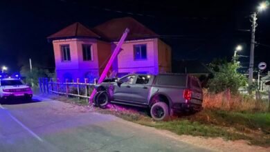 Accident la Otaci cu un vehicul al Armatei Naționale: Militarul de la volan era în stare avansată de ebrietate/moldova1
