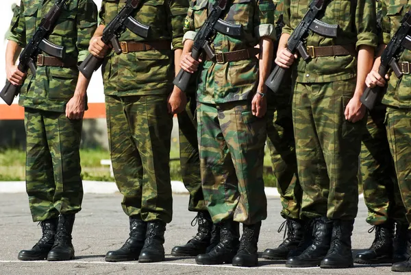 Putin a majorat pentru a patra oară în acest an efectivele prevăzute ale armatei ruse/depositphotos