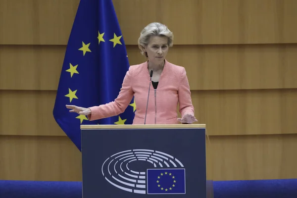 Comisia Europeană a prezentat un plan în cinci etape pentru consolidarea frontierelor externe ale UE / depositphotos