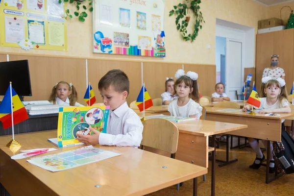 В Молдове обновят школьную программу: акцент на понимание материала и критическое мышление/depositphotos