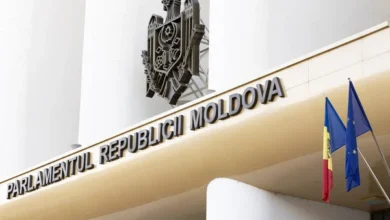 Majoritatea parlamentară a respins toate propunerile opoziției privind audierea miniștrilor/depositphotos