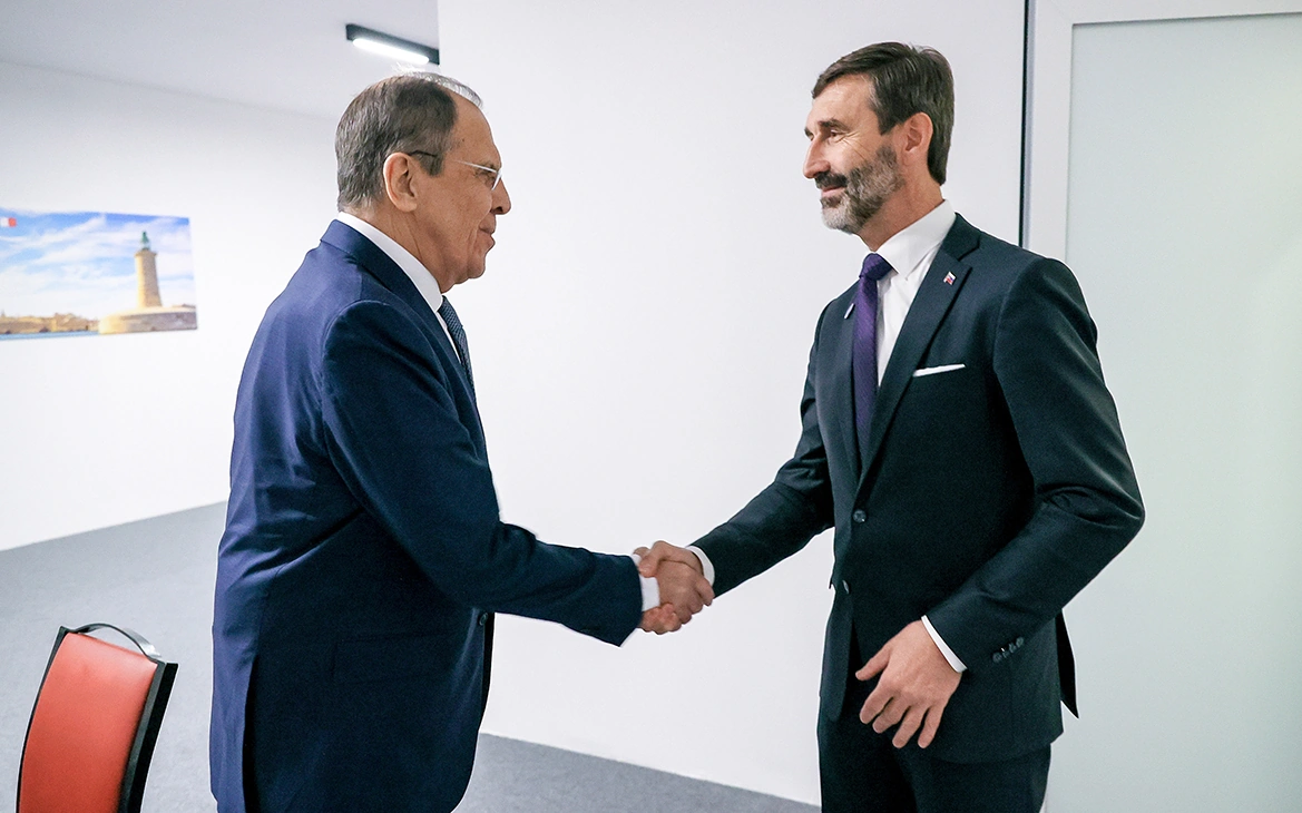 Ministrul de Externe al Slovaciei a ajuns la Moscova și s-a întâlnit cu Serghei Lavrov/RBC