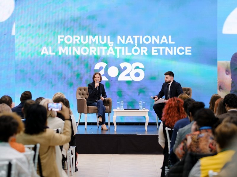 Maia Sandu: „Putem fi mândri de identitatea și tradițiile noastre și, în același timp, să iubim Republica Moldova” / presedinte.md