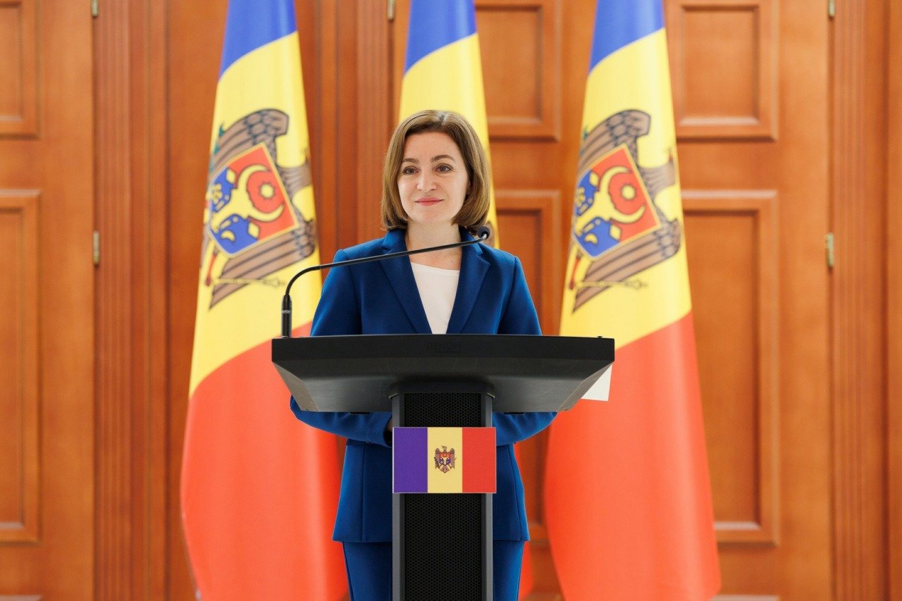 Maia Sandu l-a felicitat pe noul premier al României/Moldpres