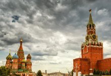 В Кремле заявили о готовности возобновить трехсторонние переговоры в ноябре/depositphotos