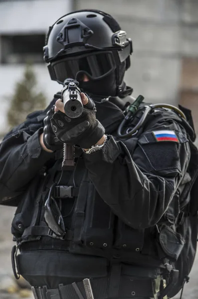 Европейские спецслужбы предупредили об угрозе покушений на руководителей оборонных компаний: среди целей — производители дронов / depositphotos