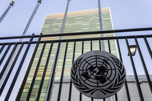 Россия превращает зиму в оружие: ООН признала удары по энергетике Украины преступлениями против человечности/depositphotos