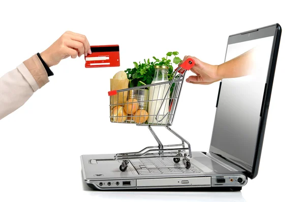 Piața europeană de comerț electronic a atins 911 miliarde de euro: Moldova rămâne la coada clasamentului/depositphotos