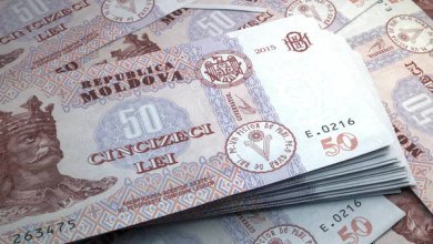 Noile taxe pentru cetățenii din Moldova vor viza motorina, dobânzile bancare și restaurantele/depositphotos