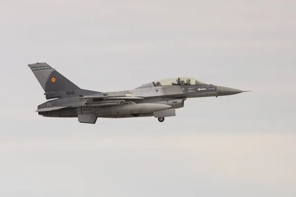Avioane F-16 românești au doborât două drone de atac deasupra Mării Negre / depositphotos