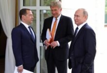 В Кремле приветствовали заявления Трампа о Зеленском: Песков заговорил о переговорах, Медведев — о расколе в Киеве / social media