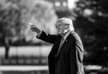 Trump a evocat posibilitatea impunerii unor taxe vamale de 200% împotriva Ucrainei și Rusiei pentru a pune capăt războiului / whitehouse.gov