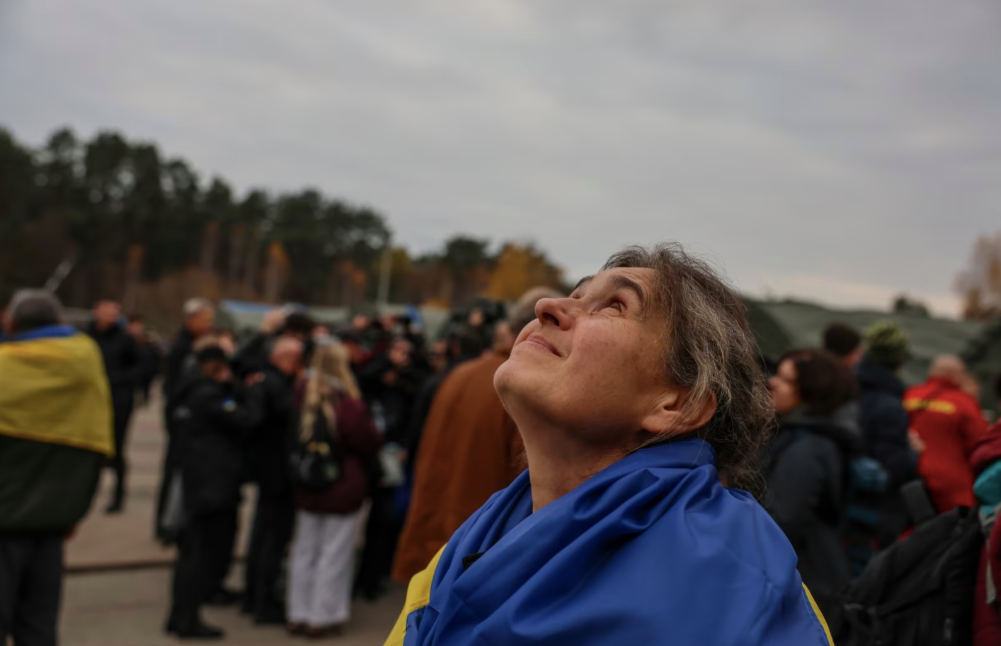 Locuitorii din Oleşki, aflate sub ocupație, au ajuns pe teritoriul controlat de Ucraina: evacuarea s-a încheiat / radiosvoboda.org